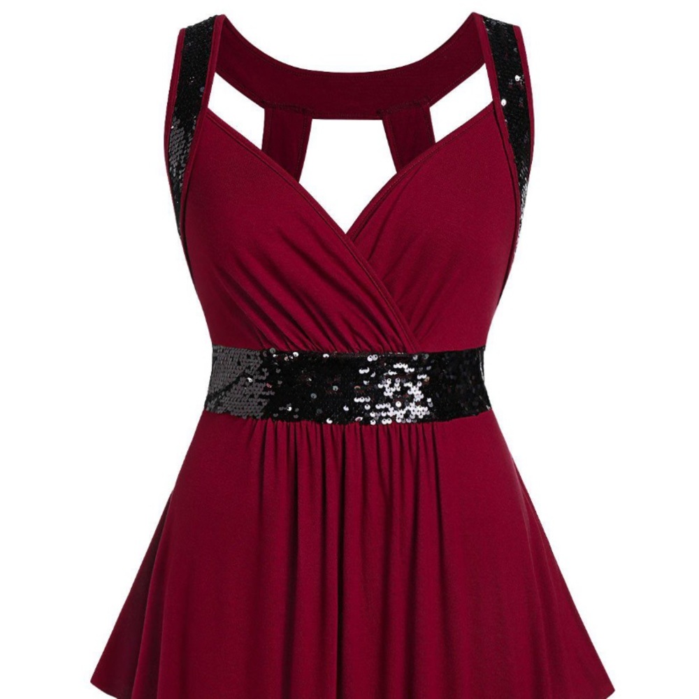 Glitter sweetheart collar cut out tank top